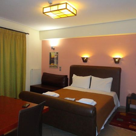 Lirio Guest House Makrakómi Eksteriør billede
