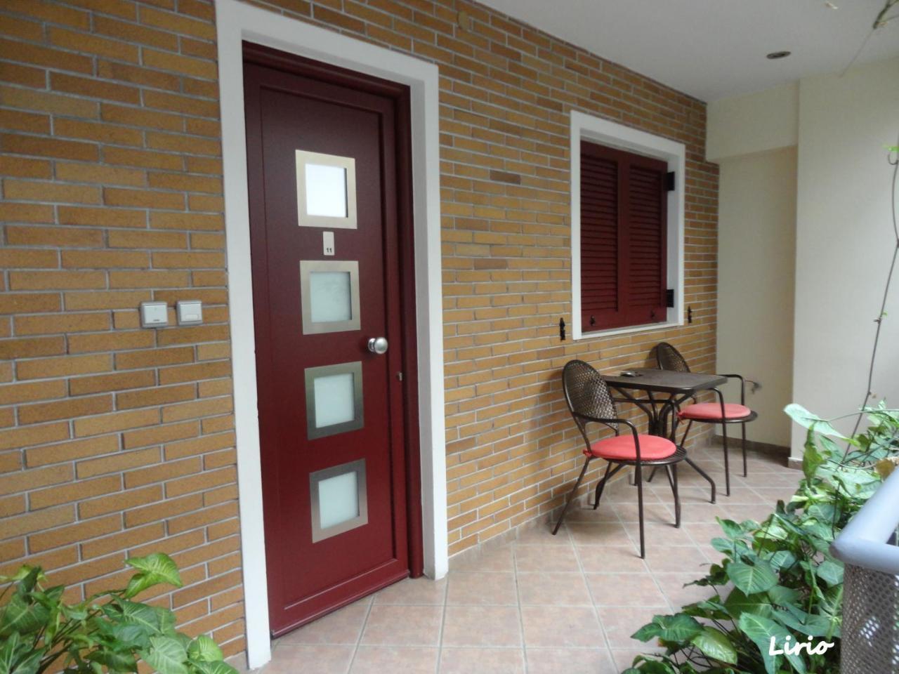Lirio Guest House Makrakómi Eksteriør billede