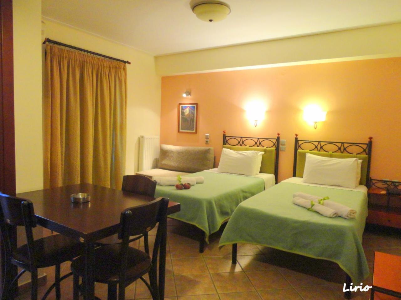Lirio Guest House Makrakómi Eksteriør billede